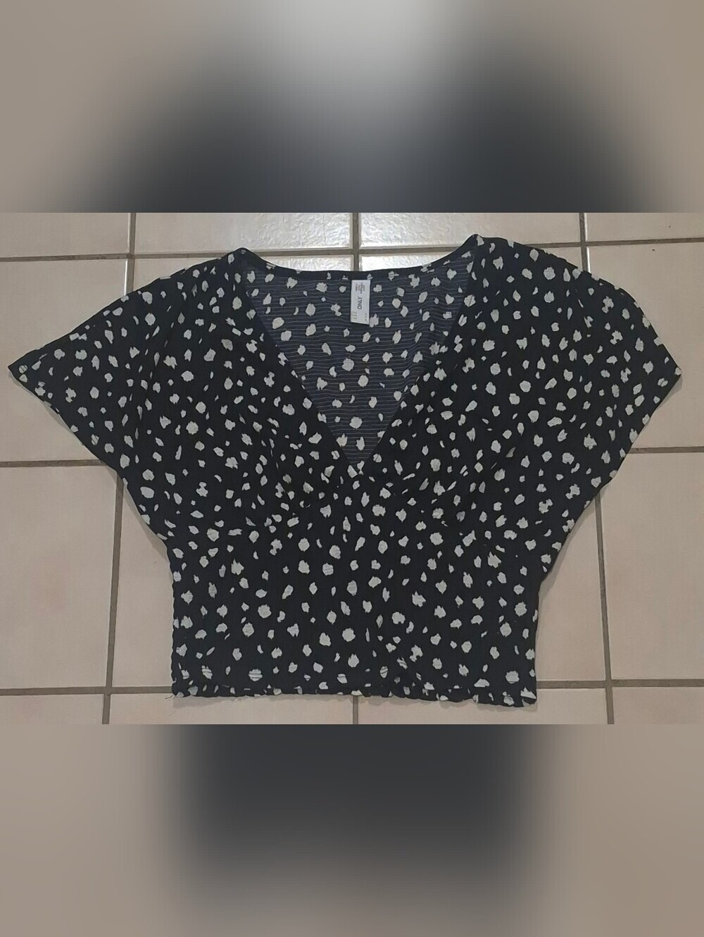 ONLY Black & White Abstract Print Smocked Crop Blouse (S)